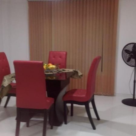 Apartamentos Turisticos Dona Flor San Andrés Екстериор снимка