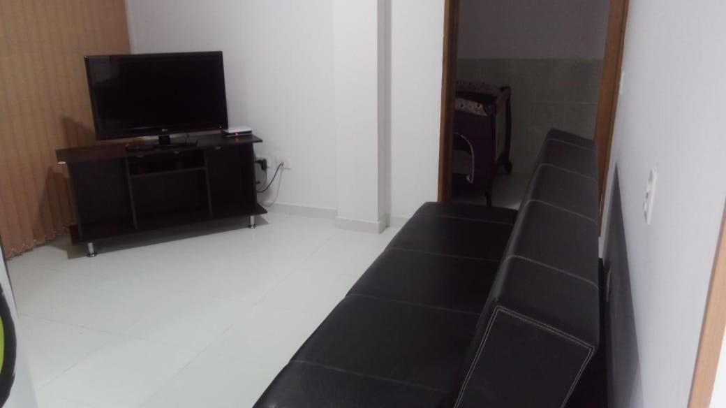 Apartamentos Turisticos Dona Flor San Andrés Екстериор снимка